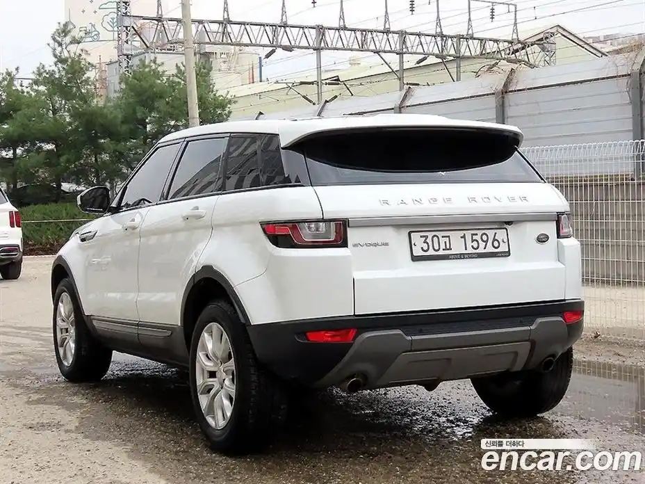 Land Rover Range-Rover Evoque 2017 2.0 гидро в Москве № 1196859, фото 3
