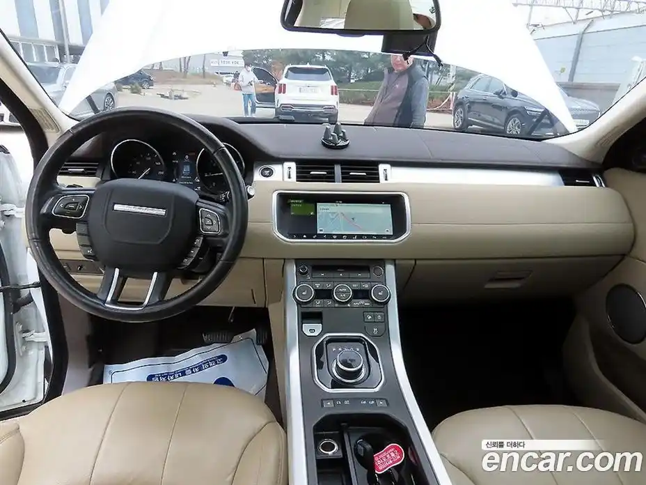 Land Rover Range-Rover Evoque 2017 2.0 гидро в Москве № 1196859, фото 7