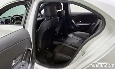 Mercedes-Benz A-Class 2021 2.0 гидро в Москве № 141976, миниатюра 11