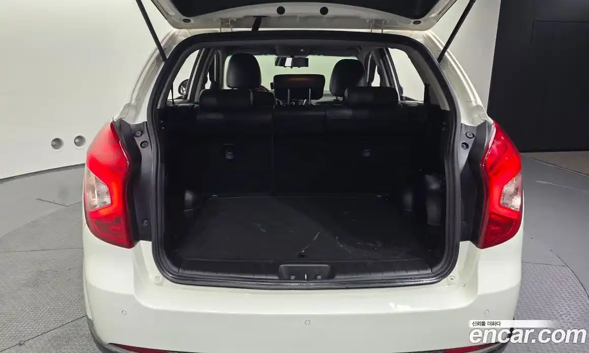 SsangYong Korando 2015 2.0 гидро в Москве № 147037, фото 20