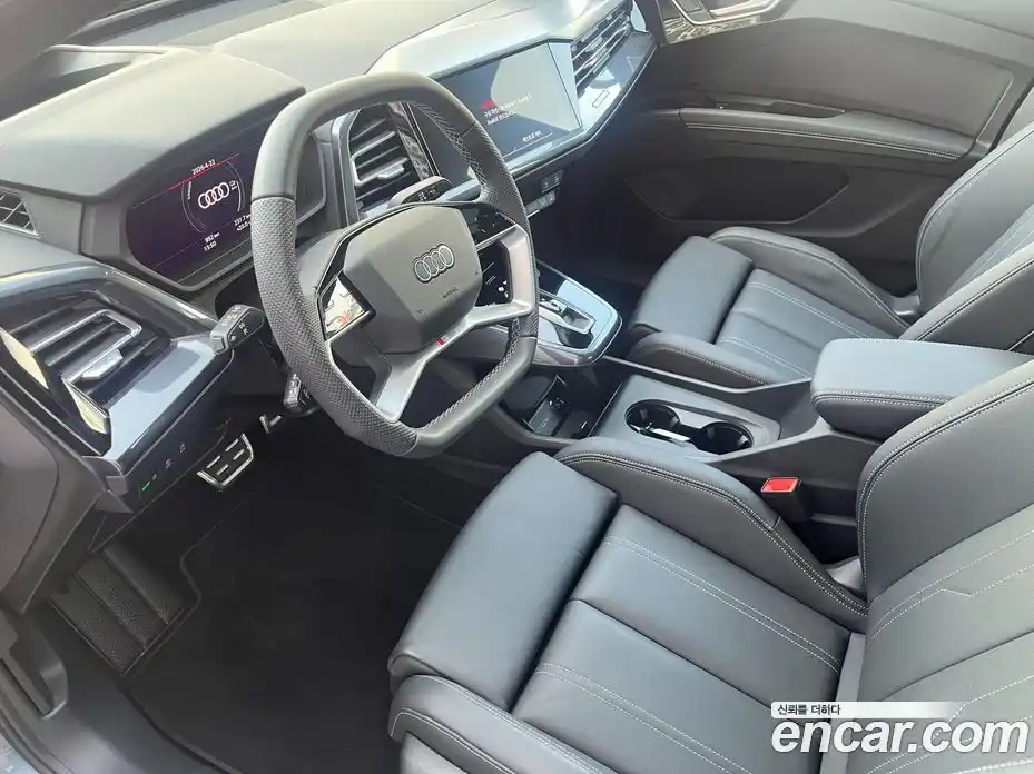 Audi Q4 e-tron 2025 гидро в Москве № 1546554, фото 10