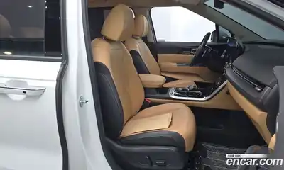 Kia Canival 2023 3.5 гидро в Москве № 1611415, миниатюра 11