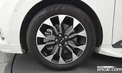 Kia Canival 2023 3.5 гидро в Москве № 1611415, миниатюра 5