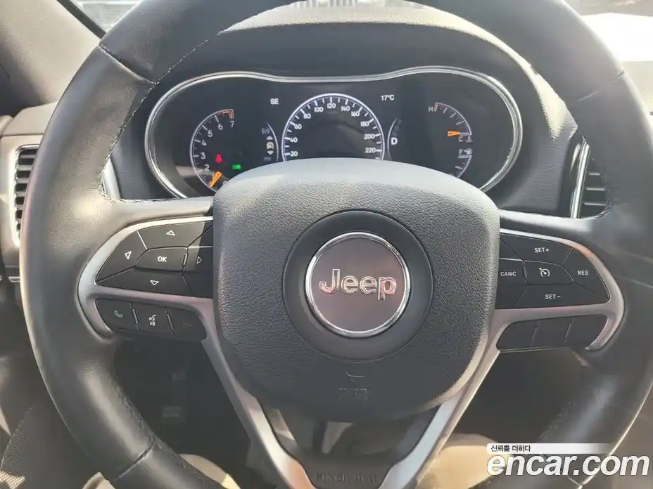 Jeep Cherokee 2021 3.6 гидро в Москве № 169944, фото 13