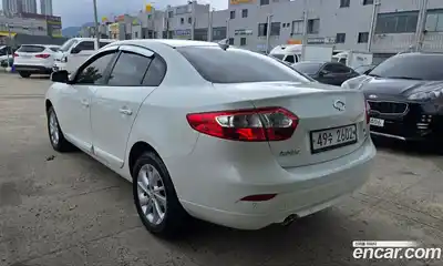 Renault SM3 2014 1.6 гидро в Москве № 186114, миниатюра 4
