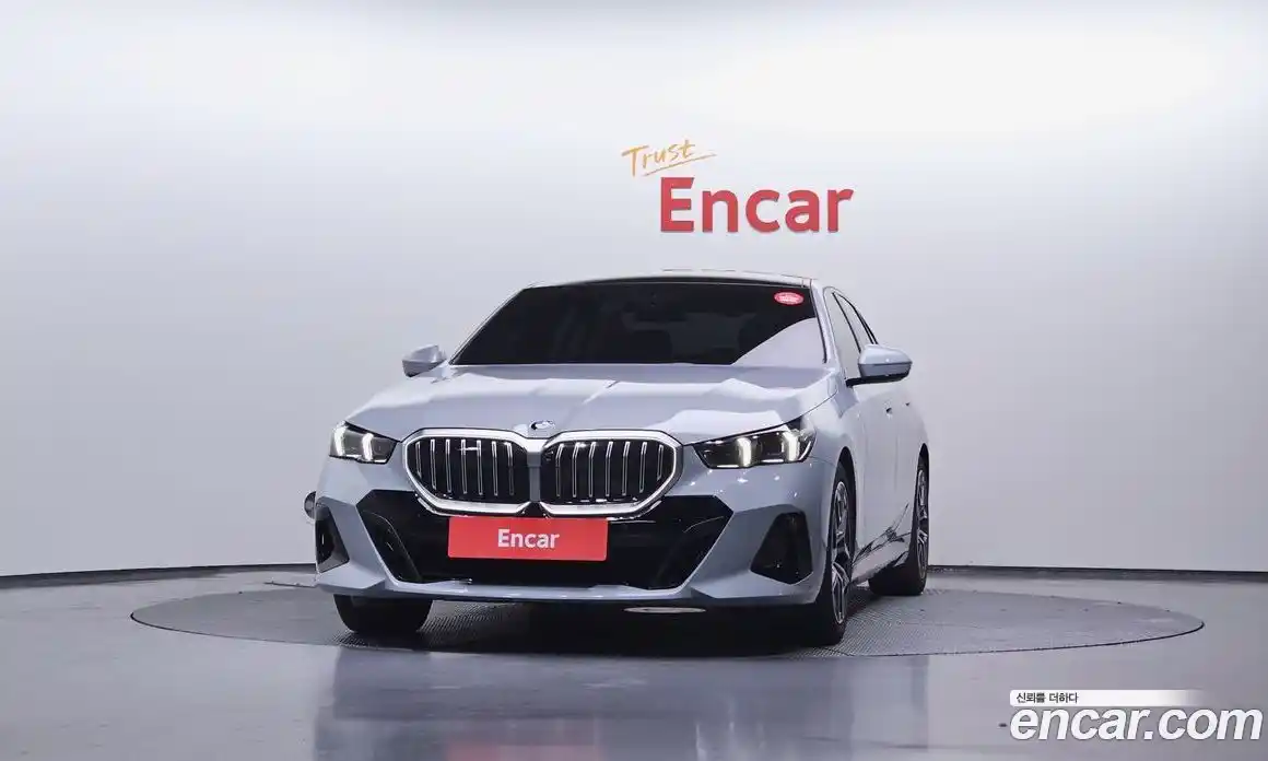 BMW 5-Series 2025 2.0 гидро в Москве № 186834, фото 3