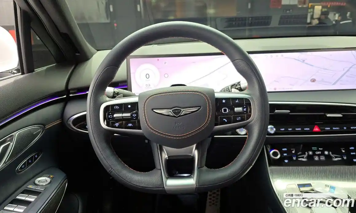 Genesis GV70 2024 2.5 гидро в Москве № 18727, фото 13