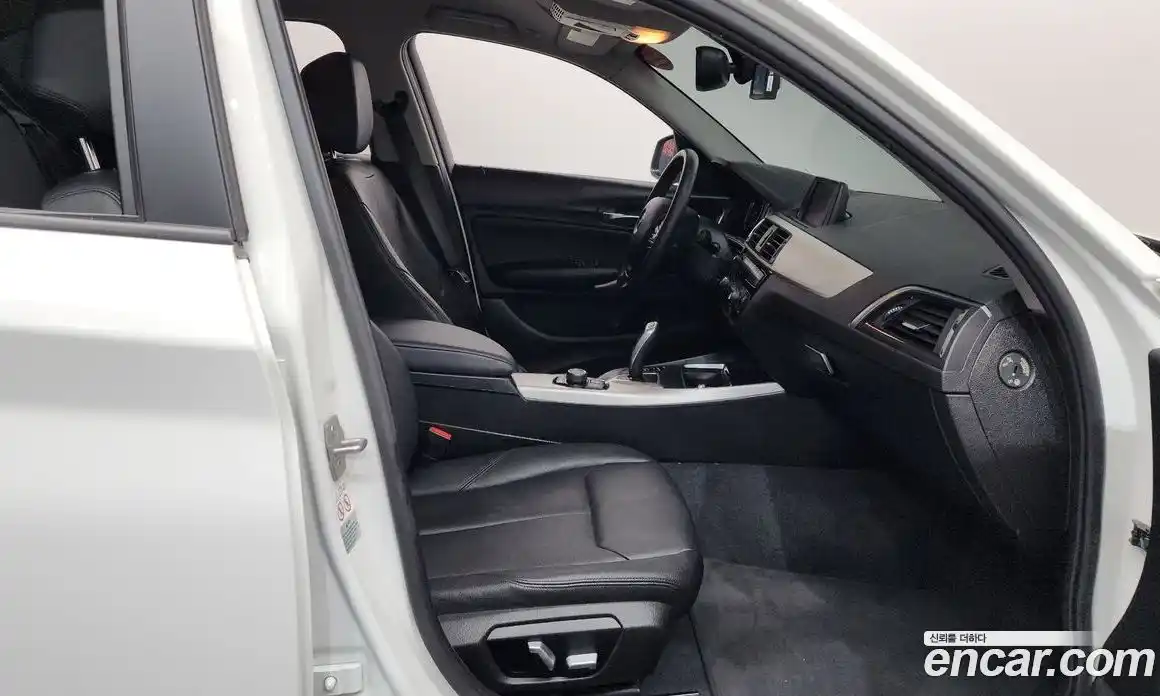 BMW 1-Series 2018 2.0 гидро в Москве, фото 16