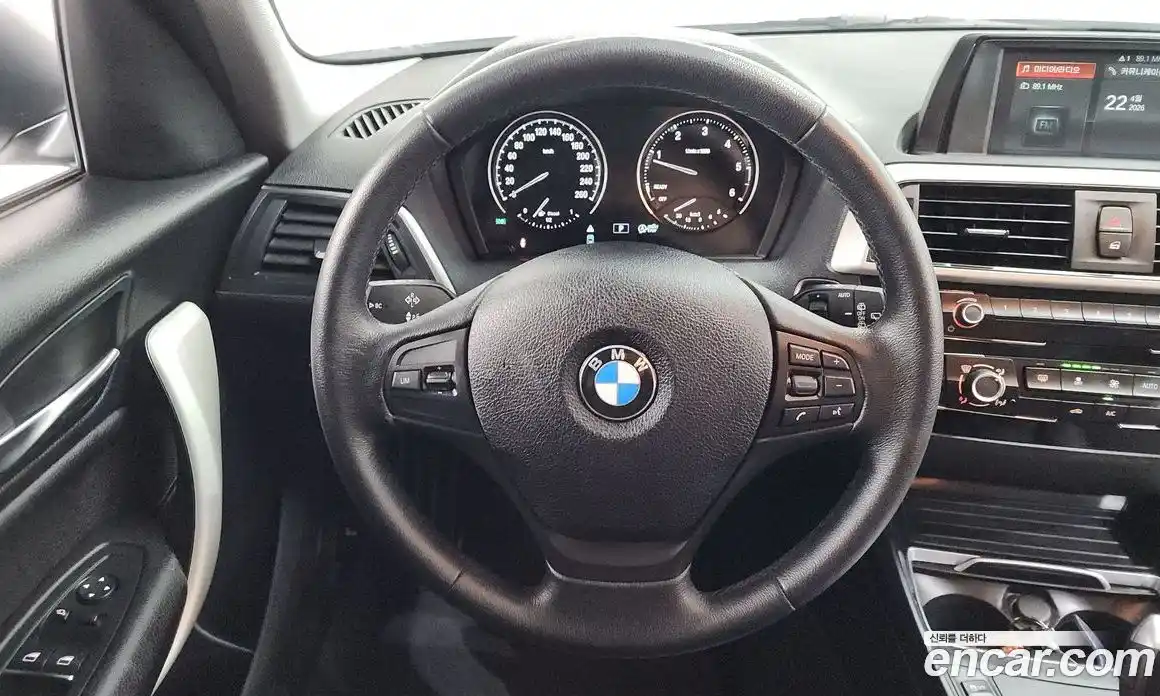 BMW 1-Series 2018 2.0 гидро в Москве, фото 18