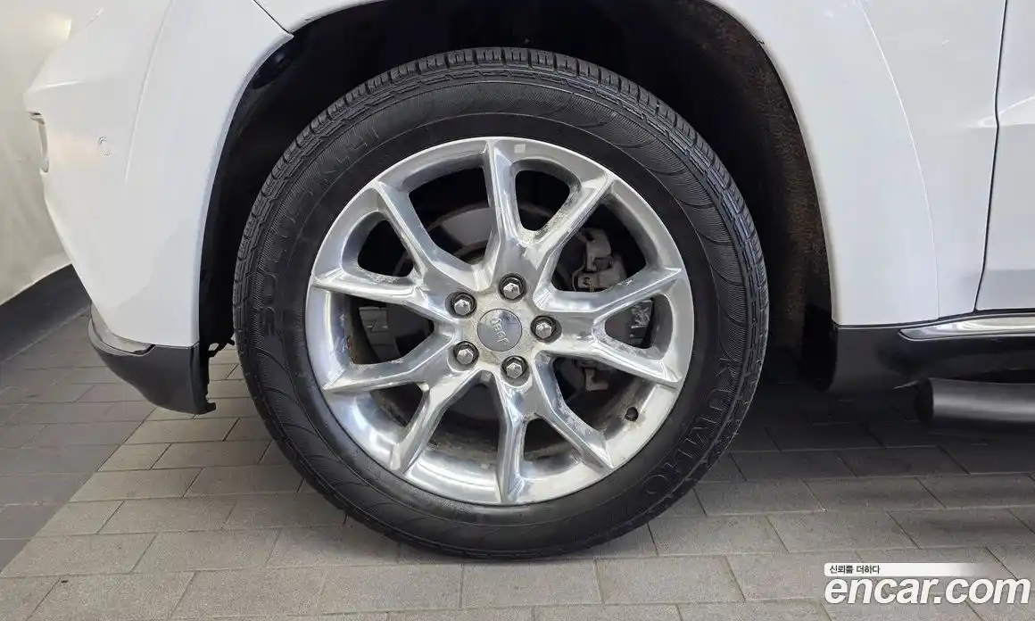 Jeep Cherokee 2014 3.0 гидро в Москве № 1919325, фото 5