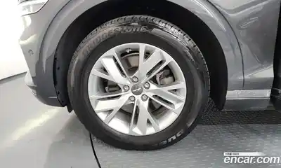 Genesis GV70 2022 2.5 гидро в Москве № 2051511, миниатюра 5