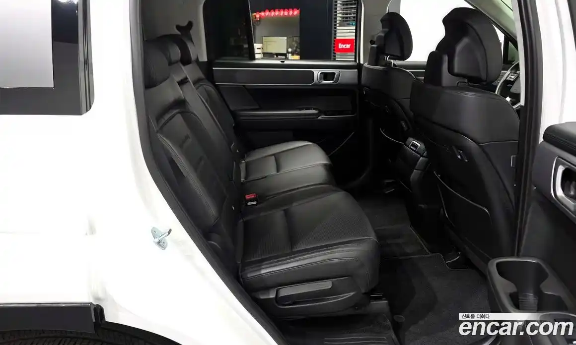 Hyundai Santa Fe 2023 2.5 гидро в Москве № 2123144, фото 12