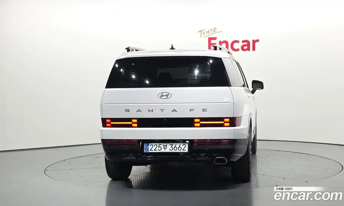 Hyundai Santa Fe 2023 2.5 гидро в Москве № 2123144, фото 4