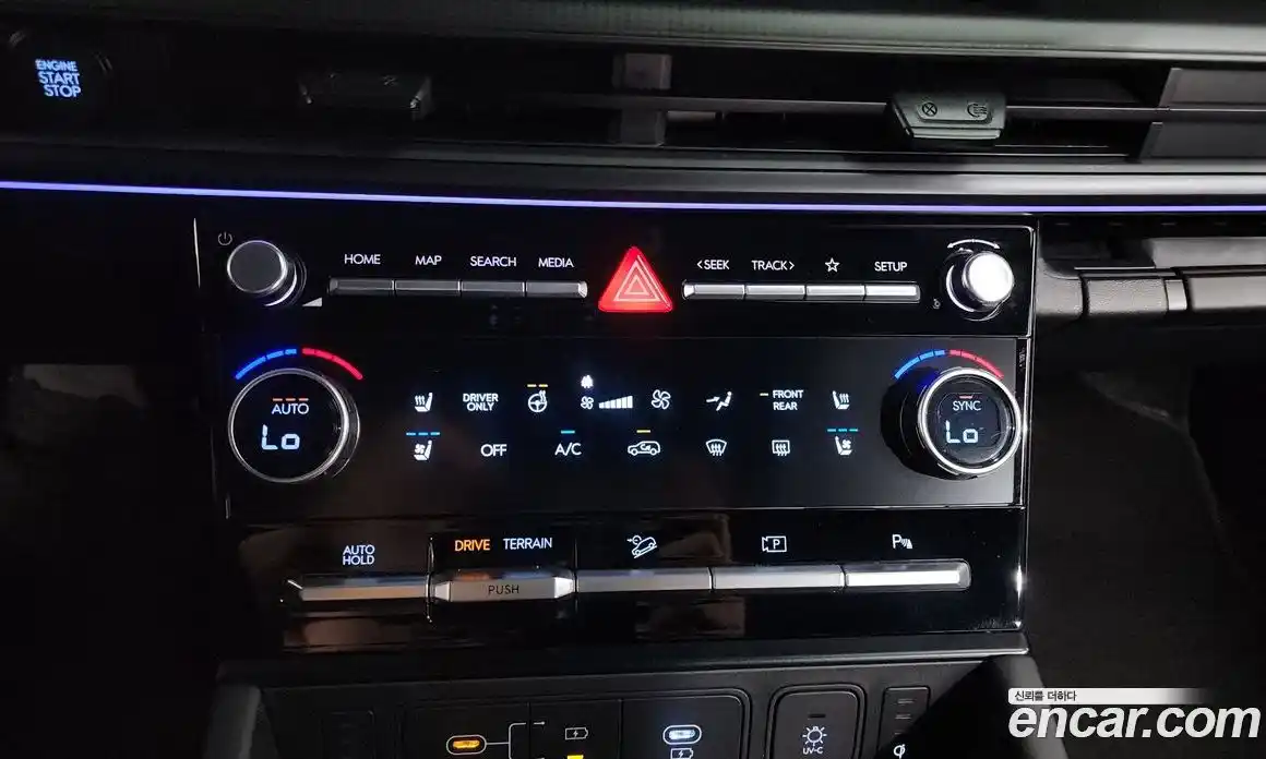 Hyundai Santa Fe 2025 1.6 гидро в Москве № 2123620, фото 31