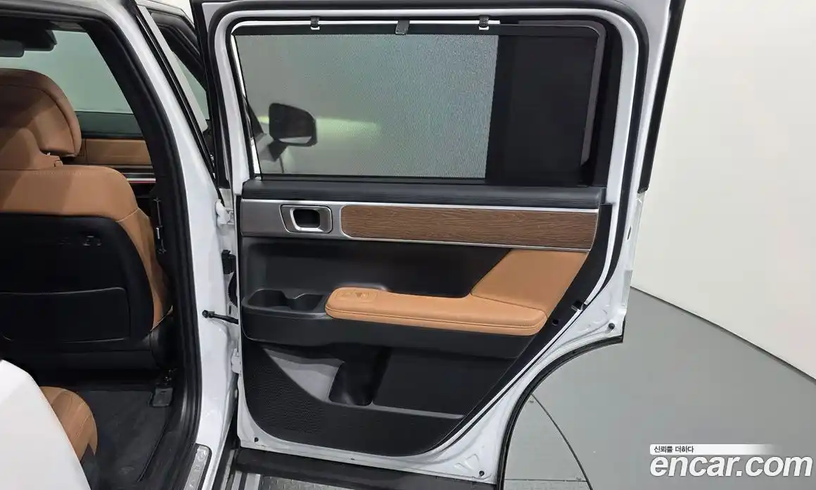 Hyundai Santa Fe 2023 1.6 гидро в Москве № 2123667, фото 15