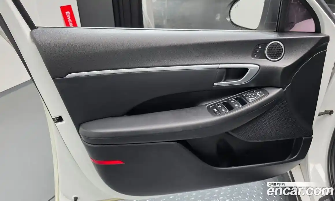 Hyundai Sonata 2019 2.0 гидро в Москве № 2123675, фото 13