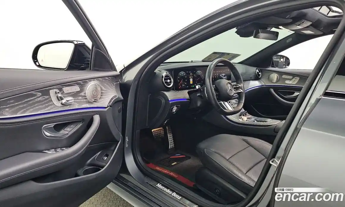 Mercedes-Benz E-Class 2023 2.0 гидро в Москве № 2123798, фото 10