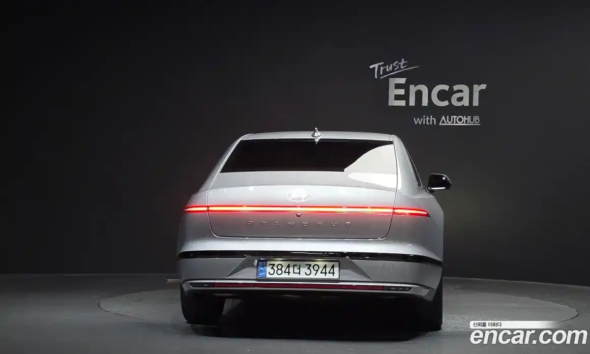 Hyundai Grandeur 2023 1.6 гидро в Москве № 2123807, фото 4