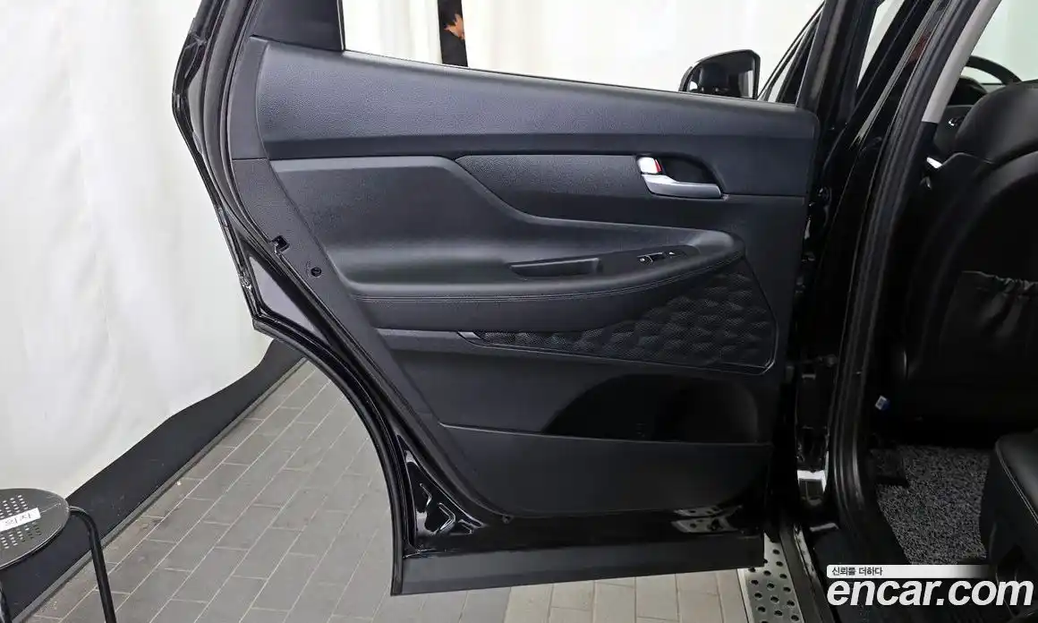 Hyundai Santa Fe 2019 2.0 гидро в Москве № 2123808, фото 15