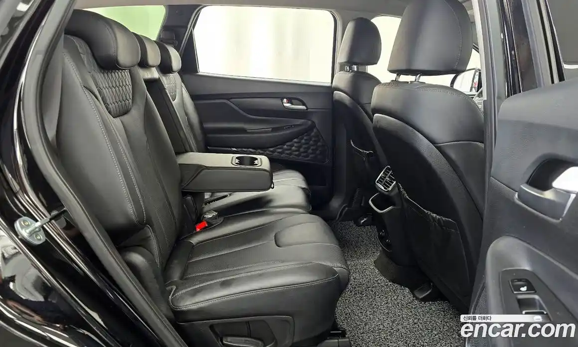 Hyundai Santa Fe 2019 2.0 гидро в Москве № 2123808, фото 18