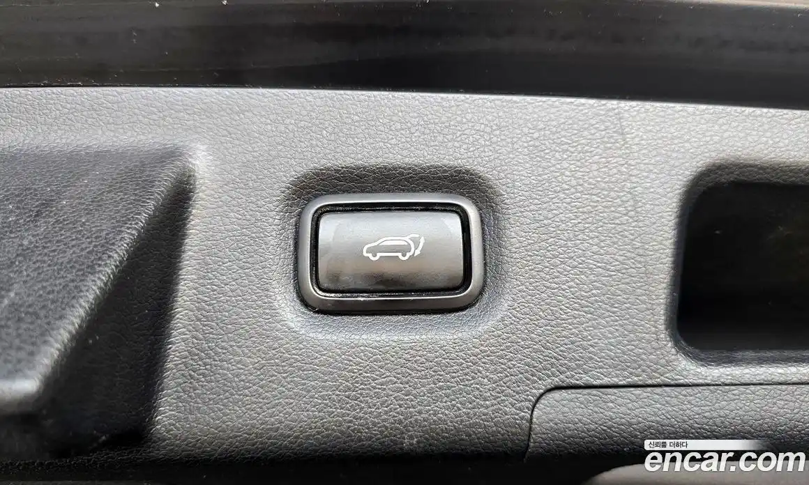 Hyundai Santa Fe 2019 2.0 гидро в Москве № 2123808, фото 29