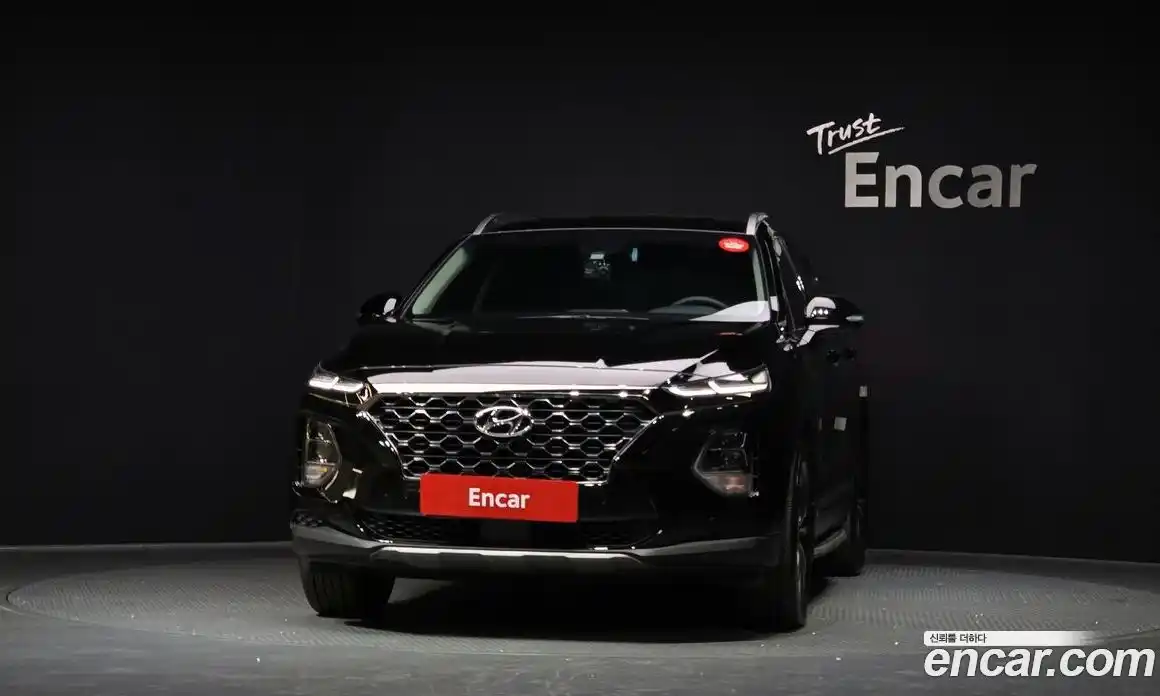 Hyundai Santa Fe 2019 2.0 гидро в Москве № 2123808, фото 3