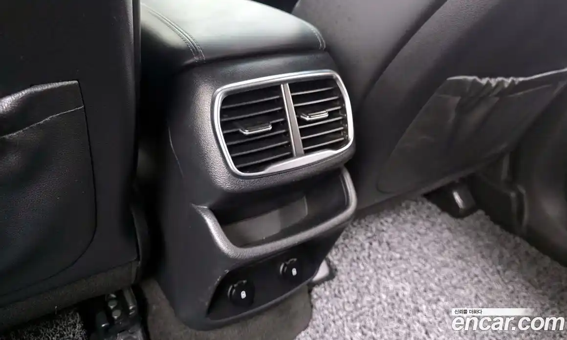 Hyundai Santa Fe 2019 2.0 гидро в Москве № 2123808, фото 31