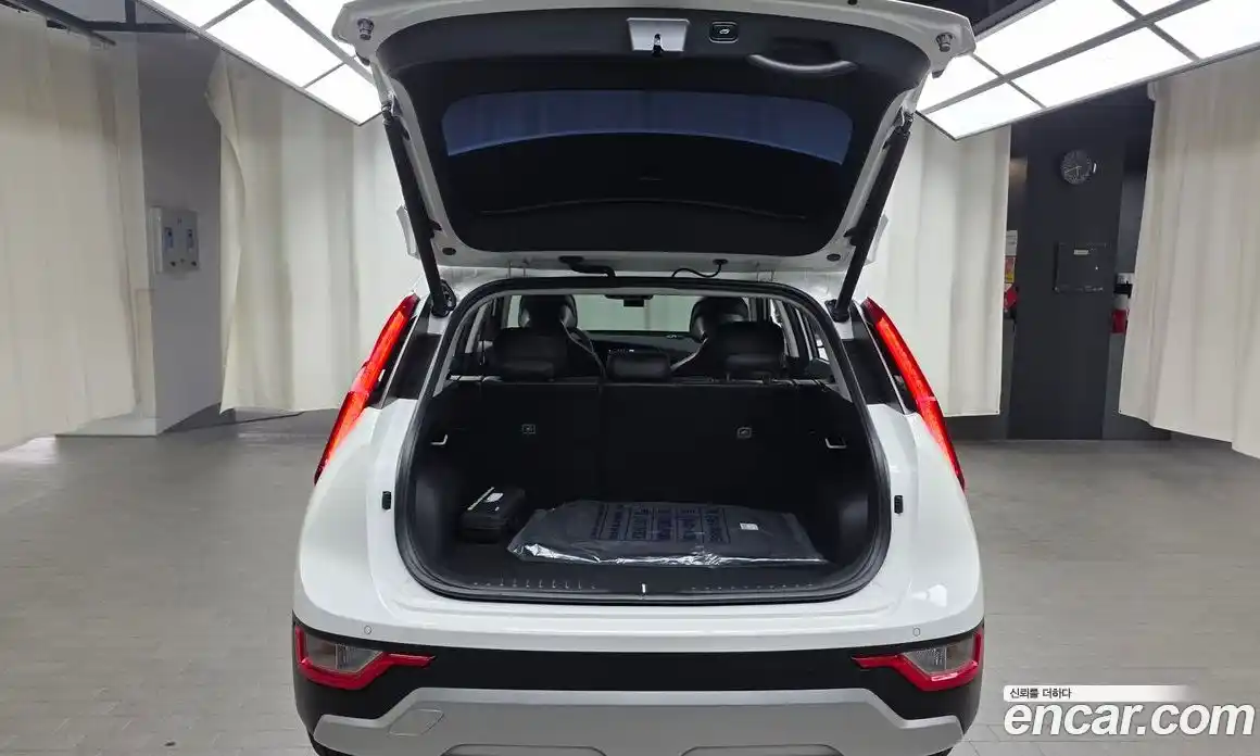 Kia Niro 2025 1.6 гидро в Москве № 2124063, фото 26