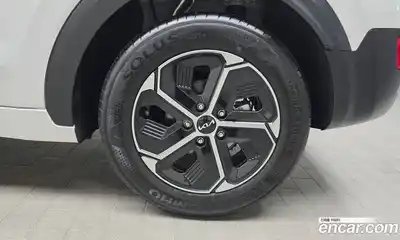 Kia Niro 2025 1.6 гидро в Москве № 2124063, миниатюра 7