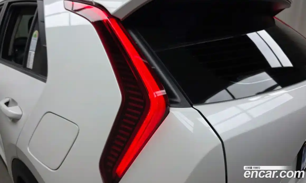 Kia Niro 2025 1.6 гидро в Москве № 2124063, фото 9
