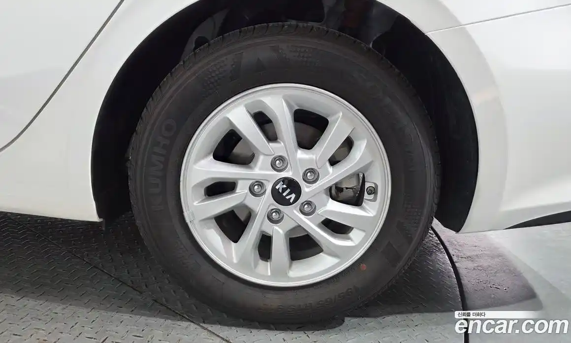 Kia K3 2020 1.6 гидро в Москве № 2124084, фото 7