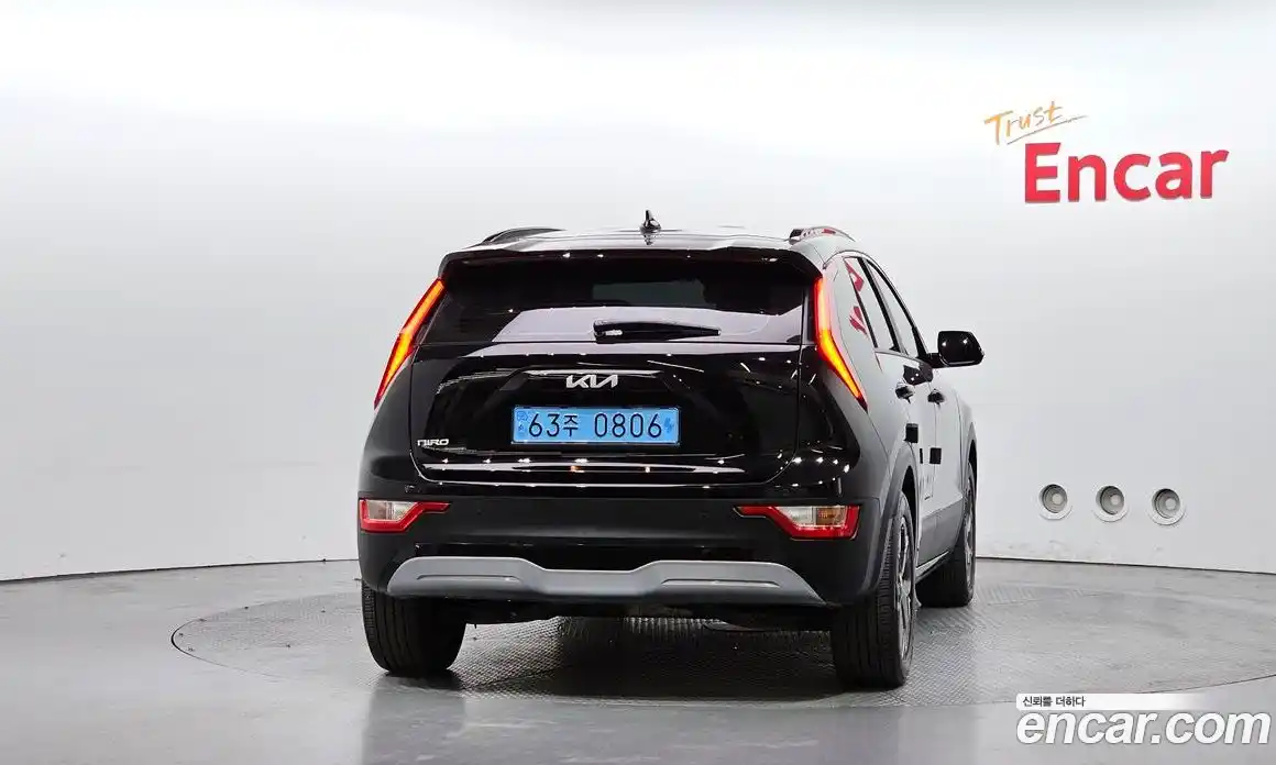 Kia Niro 2023 0.2 гидро в Москве № 2124180, фото 4