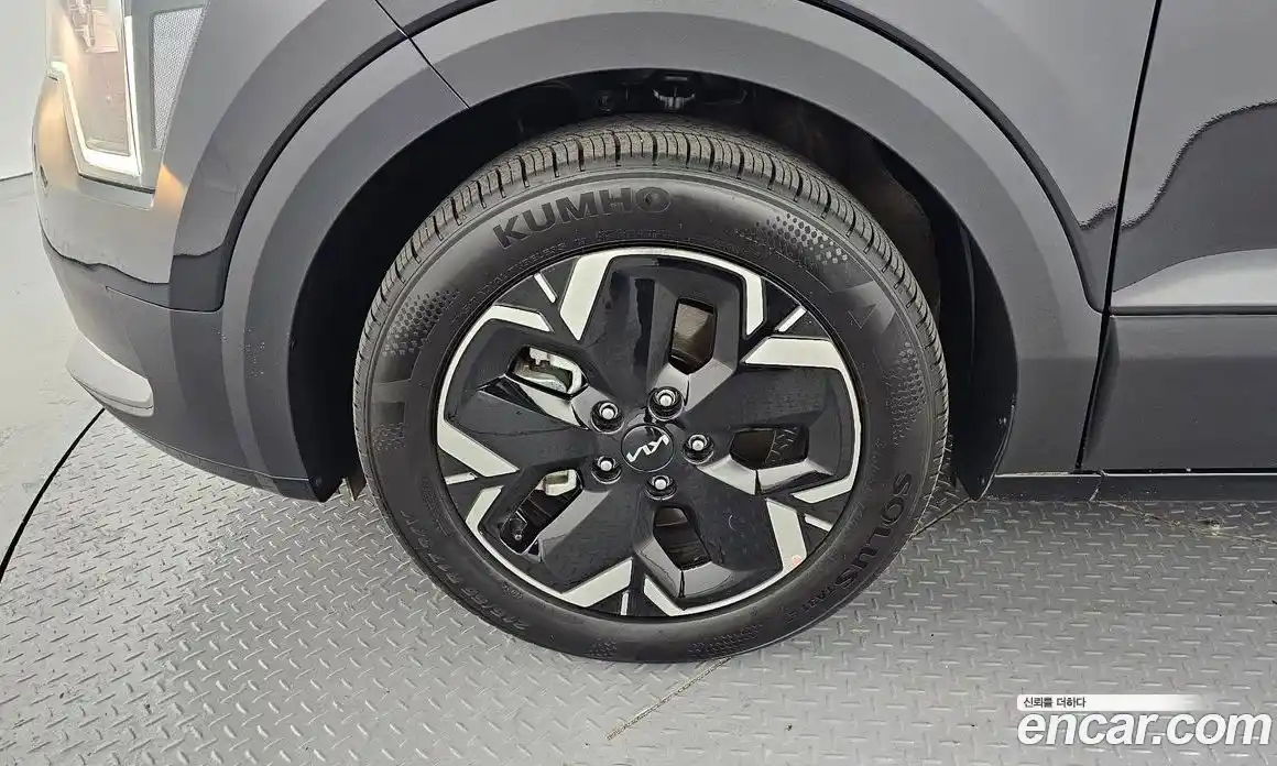 Kia Niro 2023 0.2 гидро в Москве № 2124180, фото 5