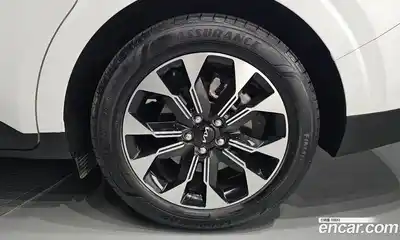 Kia Canival 2023 3.5 гидро в Москве № 2124238, миниатюра 6