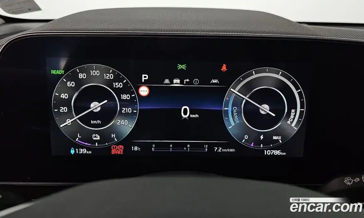 Kia Niro 2023 0.2 гидро в Москве № 2124239, фото 11