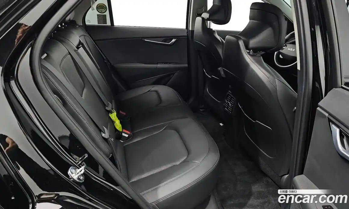 Kia Niro 2023 0.2 гидро в Москве № 2124239, фото 18