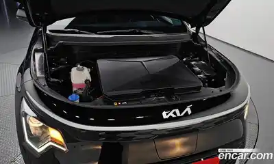 Kia Niro 2023 0.2 гидро в Москве № 2124239, миниатюра 6