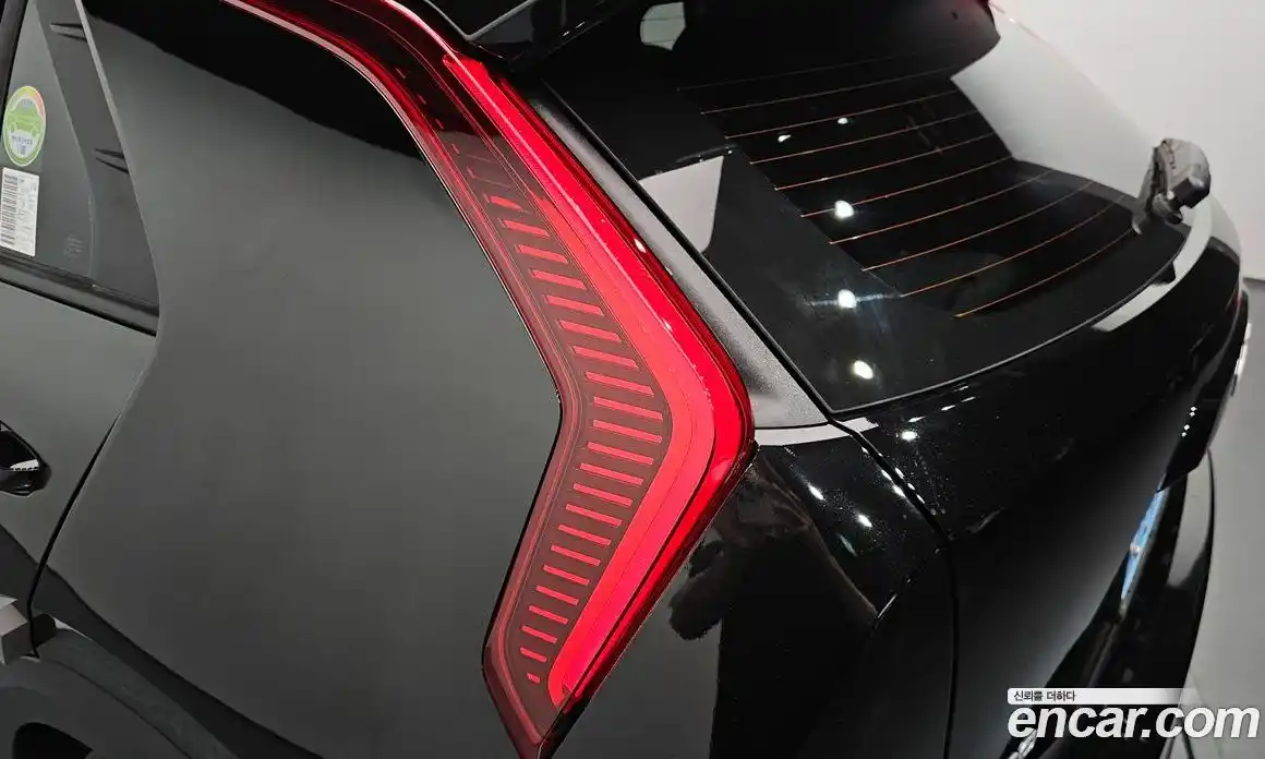 Kia Niro 2023 0.2 гидро в Москве № 2124239, фото 9