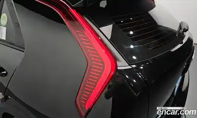 Kia Niro 2023 0.2 гидро в Москве № 2124239, миниатюра 9