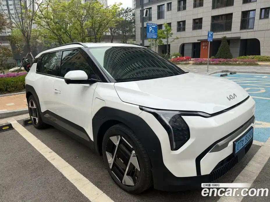 Kia EV3 2024 0.2 гидро в Москве № 2124353, фото 20