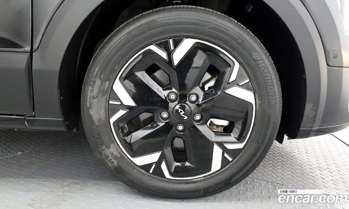 Kia Niro 2023 гидро в Москве № 2124374, фото 7
