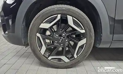 Kia Seltos 2024 1.6 гидро в Москве № 2124504, миниатюра 5
