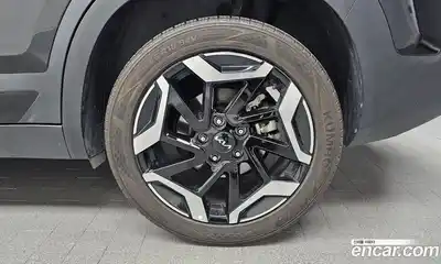 Kia Seltos 2024 1.6 гидро в Москве № 2124504, миниатюра 7