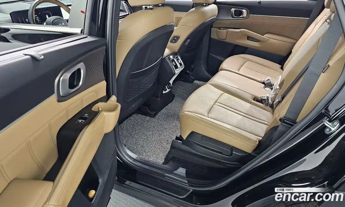 Kia Sorento 2024 2.5 гидро в Москве № 2124566, фото 12