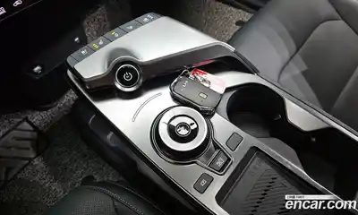 Kia EV6 2022 0.1 гидро в Москве № 2124626, миниатюра 9