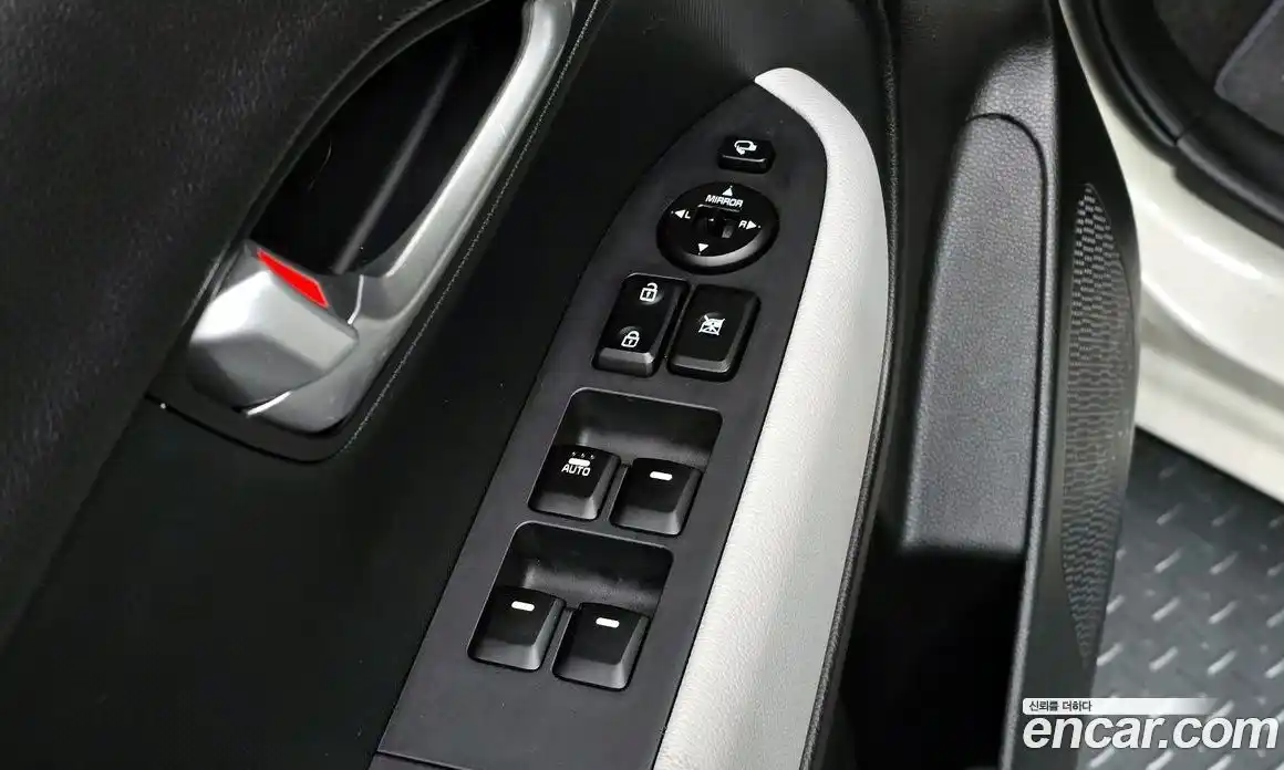 Kia Ray 2022 1.0 гидро в Москве № 2124769, фото 26