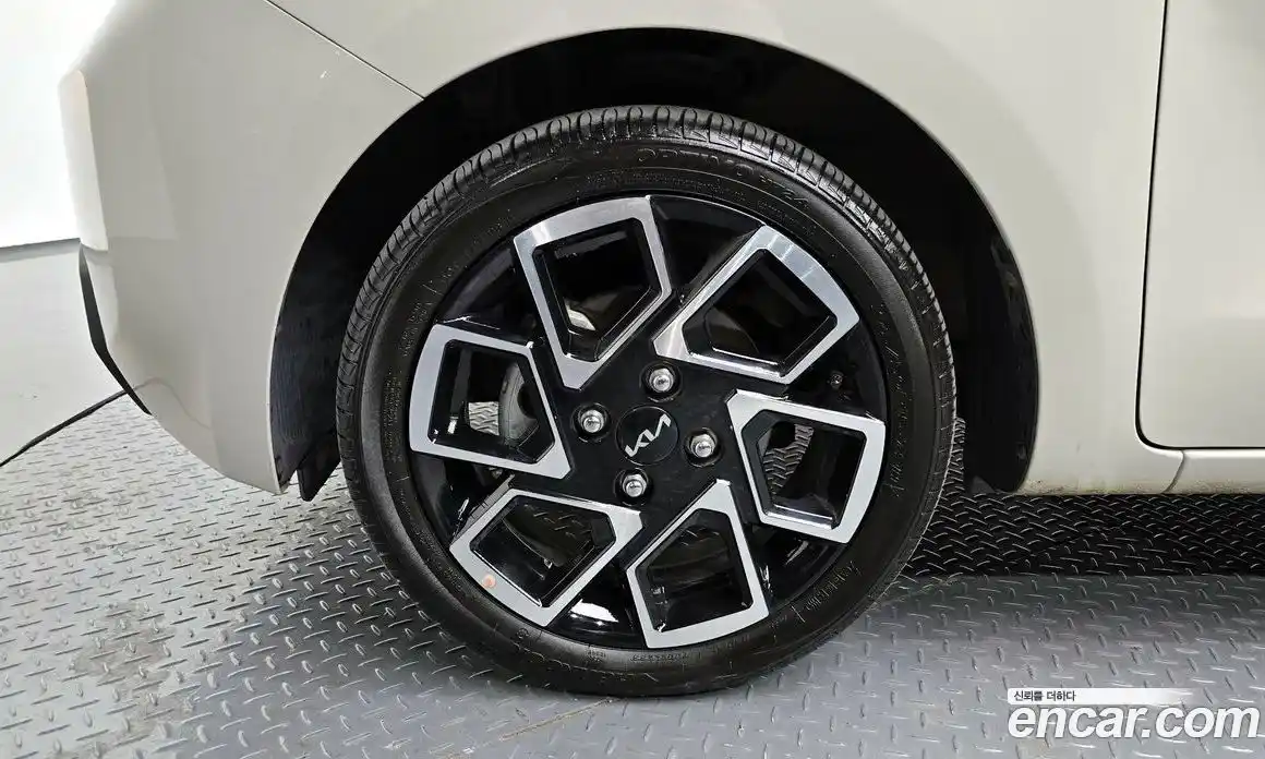 Kia Ray 2022 1.0 гидро в Москве № 2124769, фото 4
