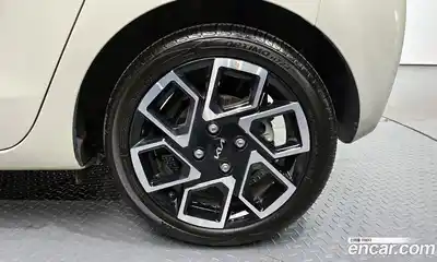 Kia Ray 2022 1.0 гидро в Москве № 2124769, миниатюра 6