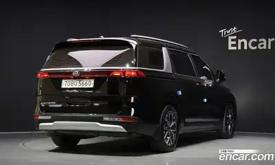 Kia Canival 2021 2.2 гидро в Москве № 2124893, миниатюра 2
