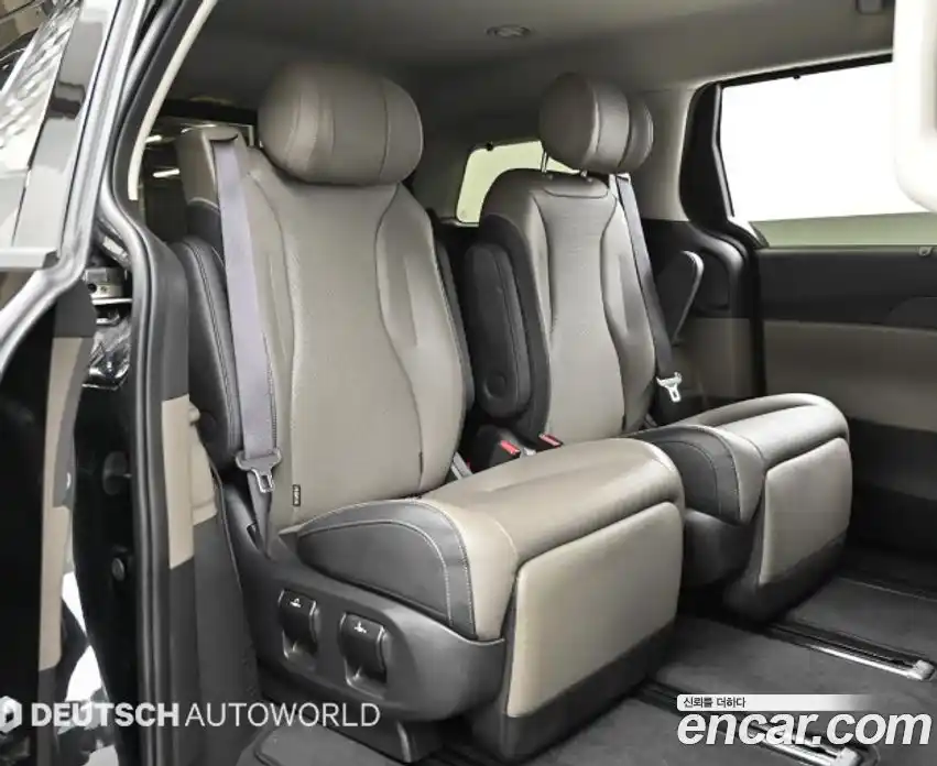 Kia Canival 2024 1.6 гидро в Москве № 2124923, фото 12